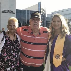 Meet your Posher, Vicki